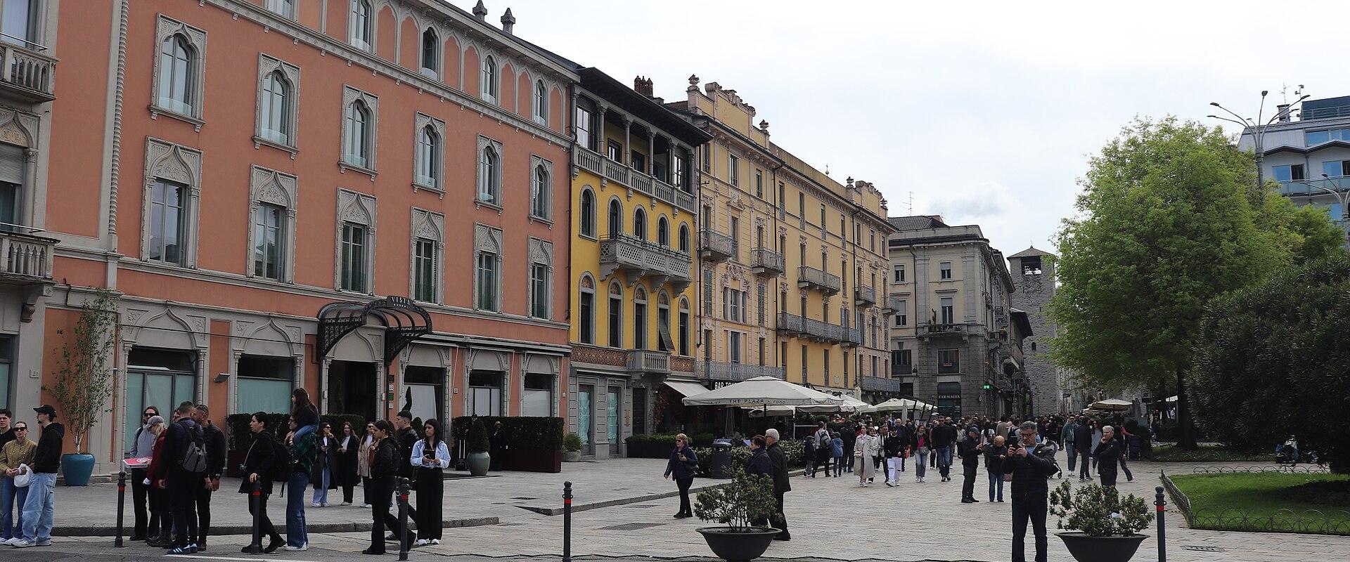 Piazza Cavour