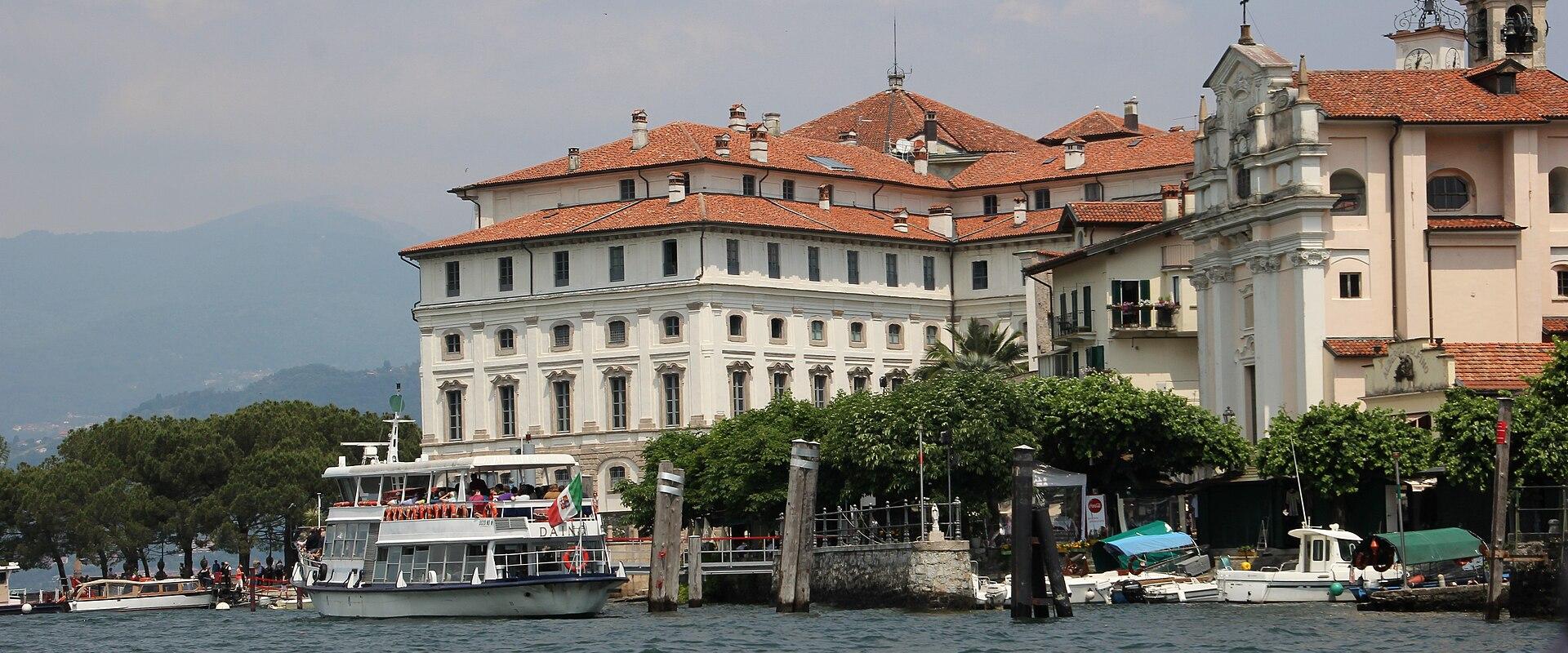 Palazzo Borromeo