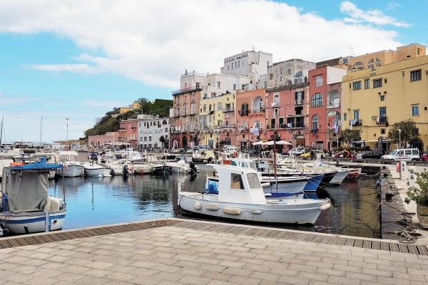 Marina di Procida