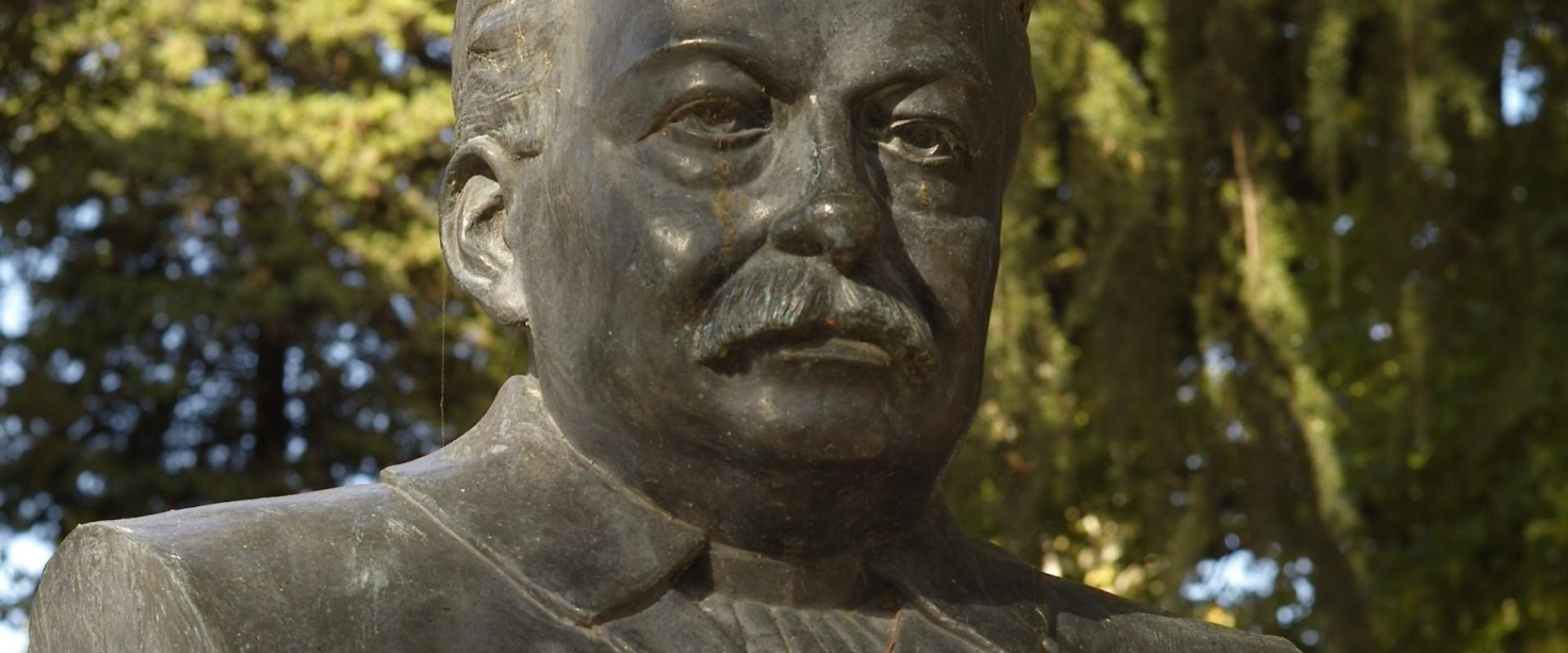 Giovanni Pascoli's Garden