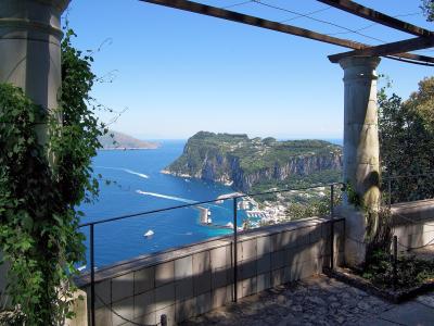 The pergola of Villa San Michele overlooking the bay of Capri