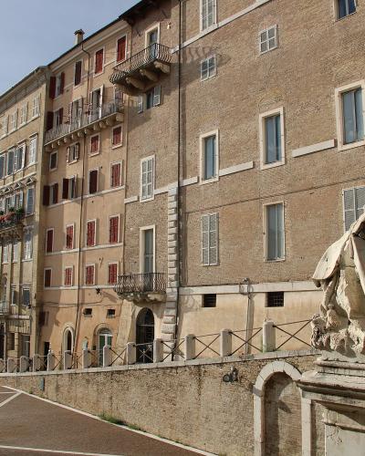 Piazza del Plebiscito, Ancona