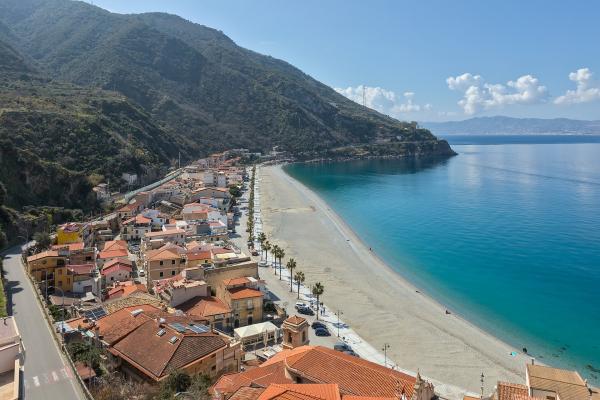 Marina Grande Beach