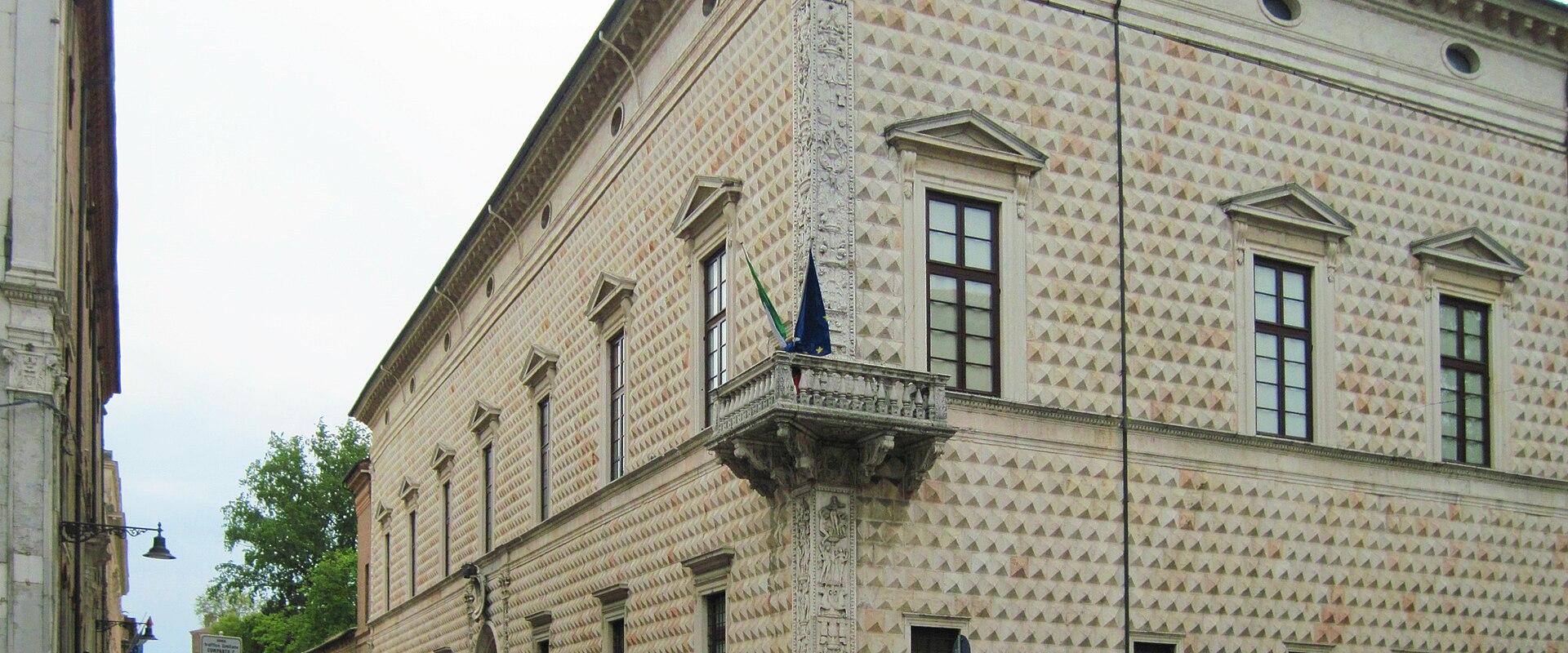 Palazzo dei Diamanti (Galleria Estense)
