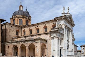 Historic Churches in Assisi