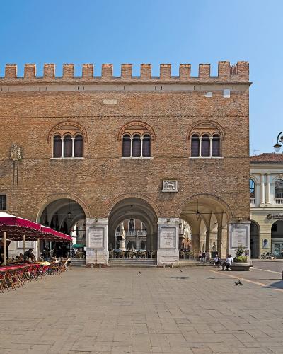 Palazzo dei Trecento on Piazza dei Signori, Treviso