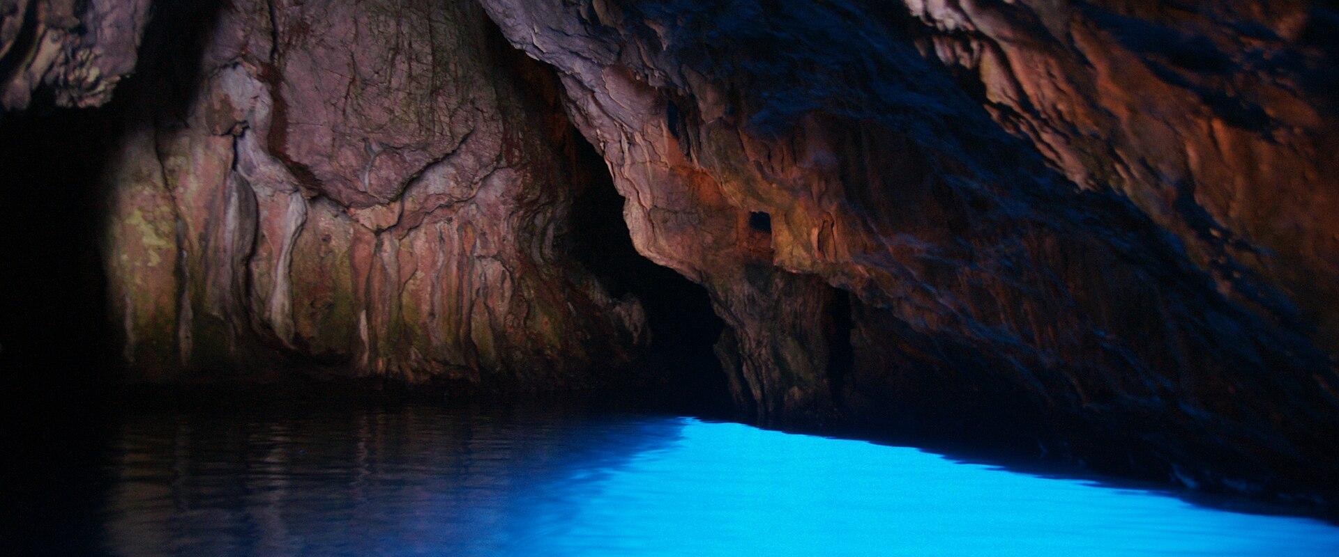 Grotte Marine (Sea Caves)