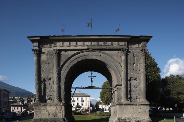Arch of Augustus