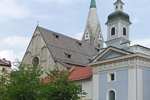 St. Michael's Church (Pfarrkirche St. Michael)