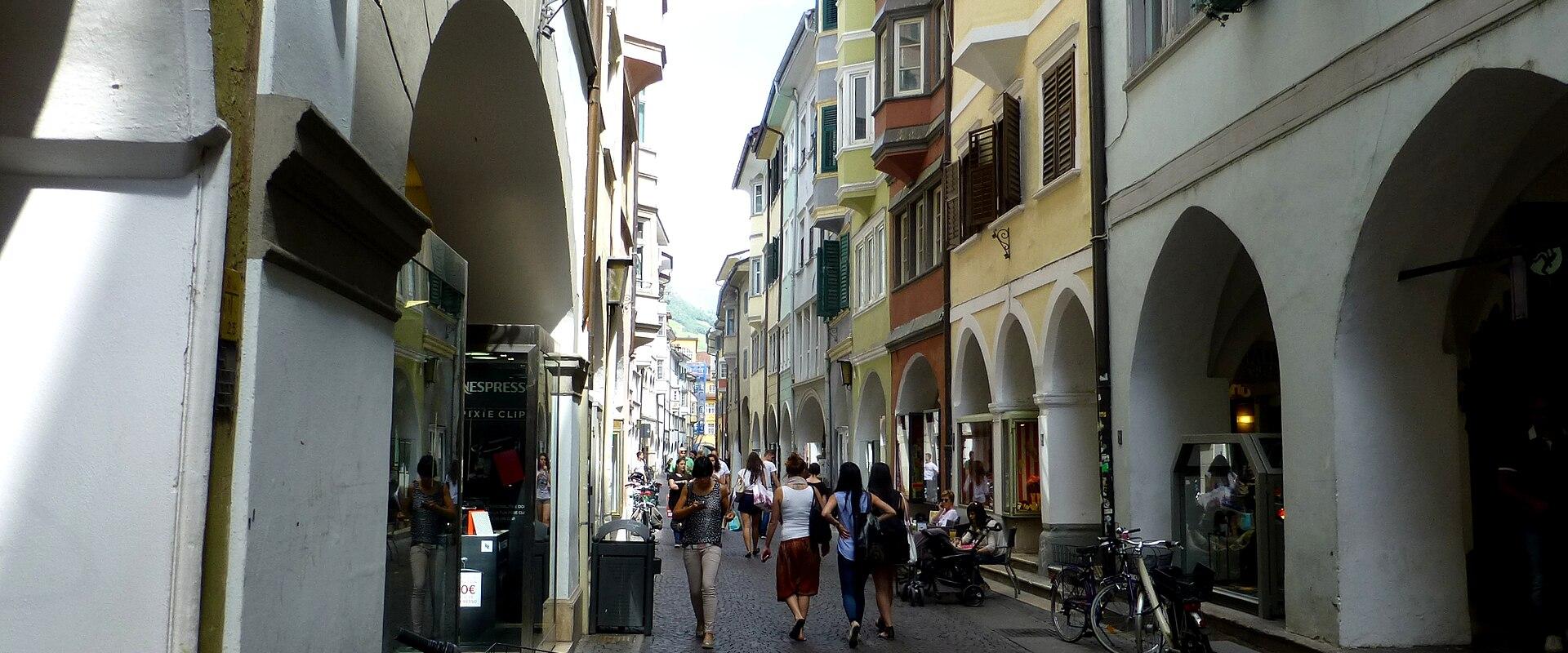 Via Portici
