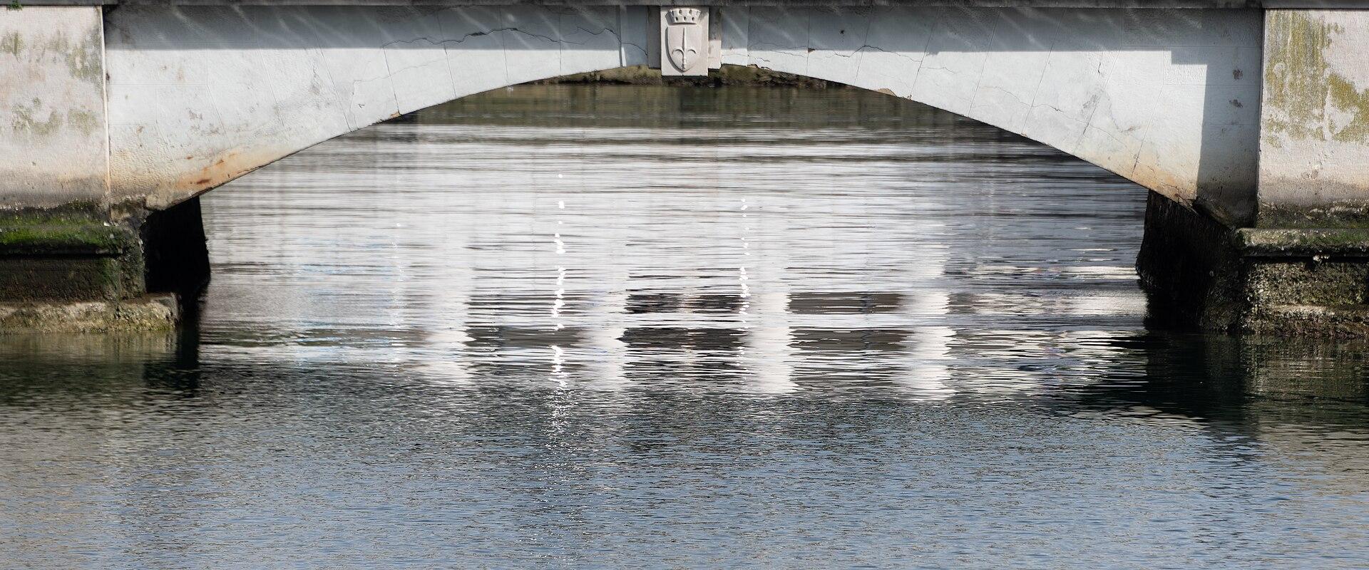 Ponte Rosso