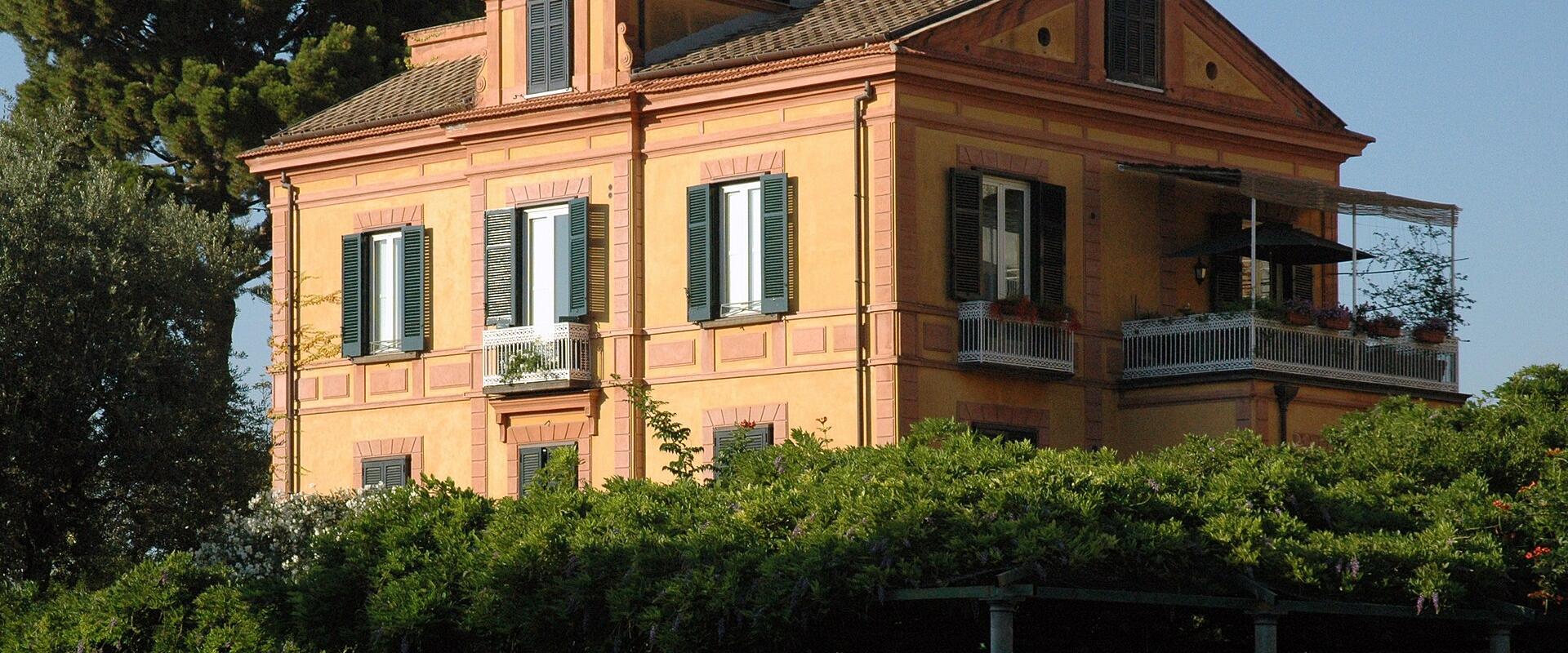Palazzo Correale