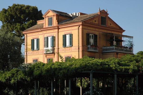 Palazzo Correale