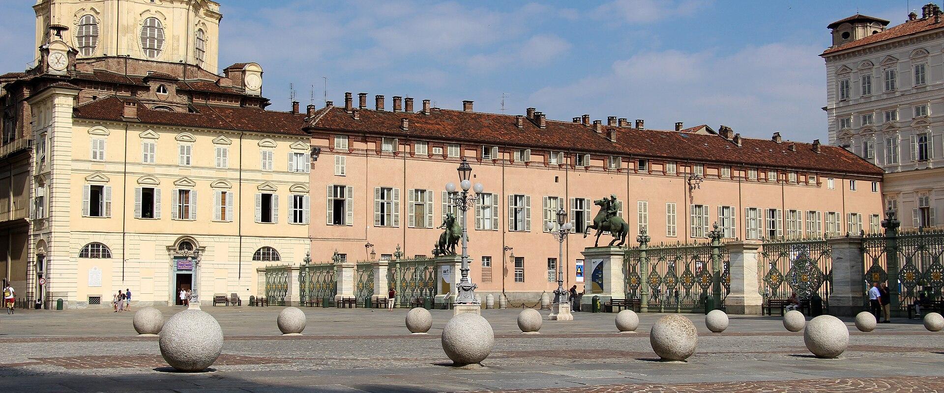 Piazza Castello