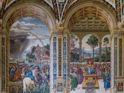 The image shows a section of the Piccolomini Library frescoes by Pinturicchio inside Siena Cathedral, specifically depicting scenes from the life of Pope Pius II, including "The Departure for Basel" and a papal audience scene within an ornate arch